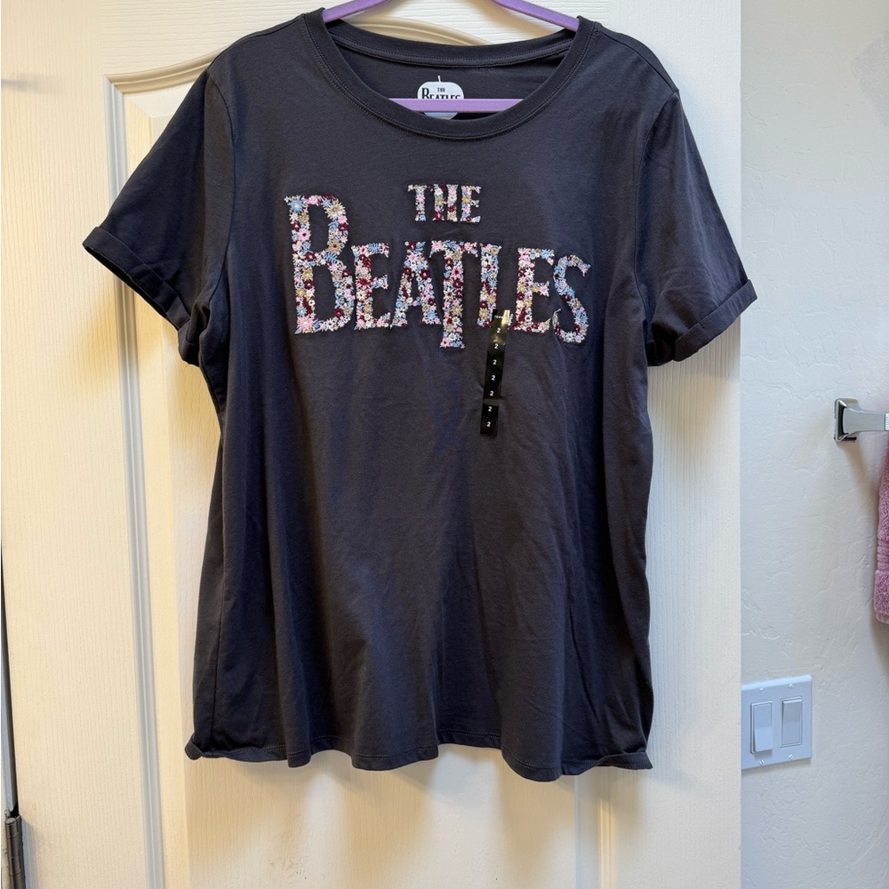 torrid Charcoal Floral 'The Beatles' Short Sleeve Tee